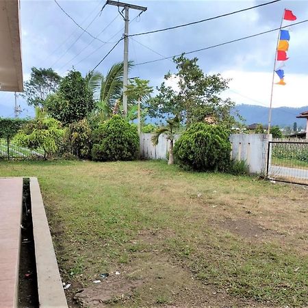 Villa Lembang Bunda Cikareumbi Eksteriør bilde